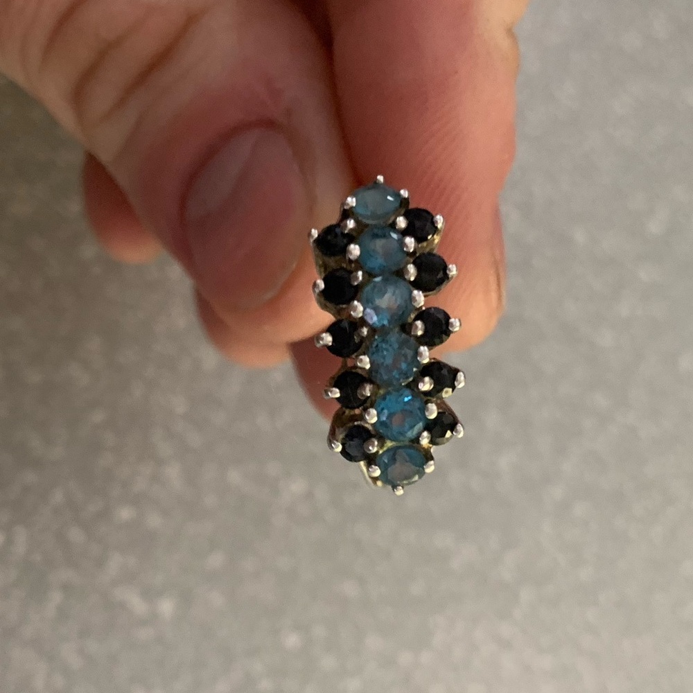 Silver 925 ring size 8.25 with sapphire & aquamarine/topaz looking stones